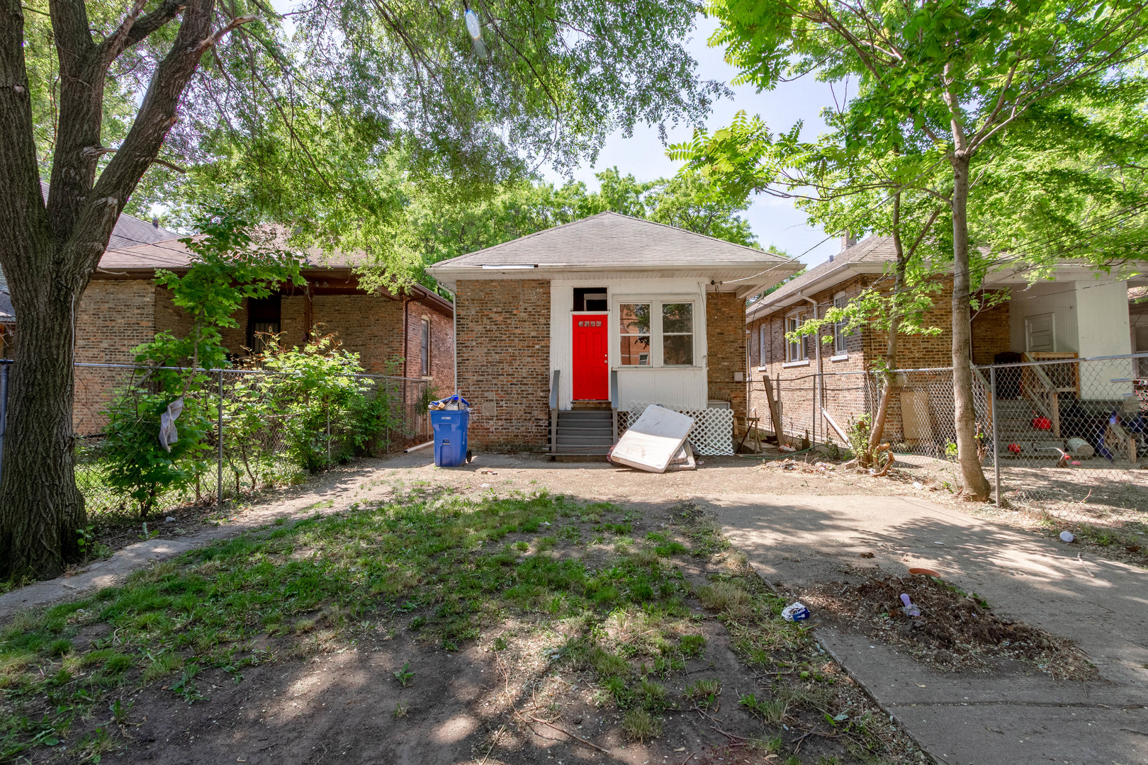 11815 S Peoria Street