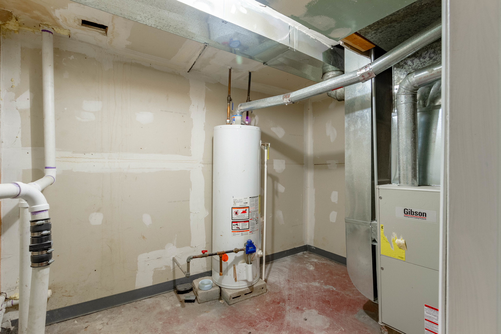 11815 S Peoria Street