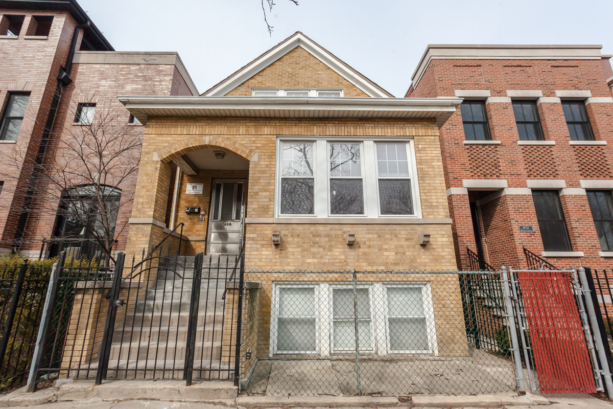 1654 W Melrose Street Unit: G