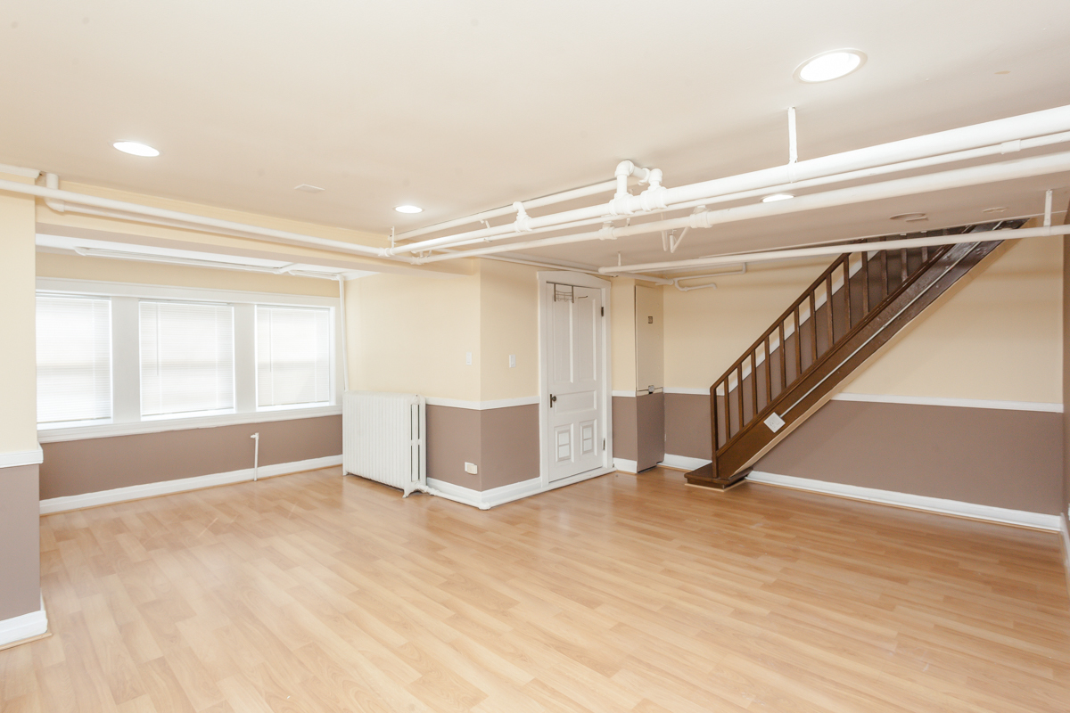 1654 W Melrose Street Unit: G