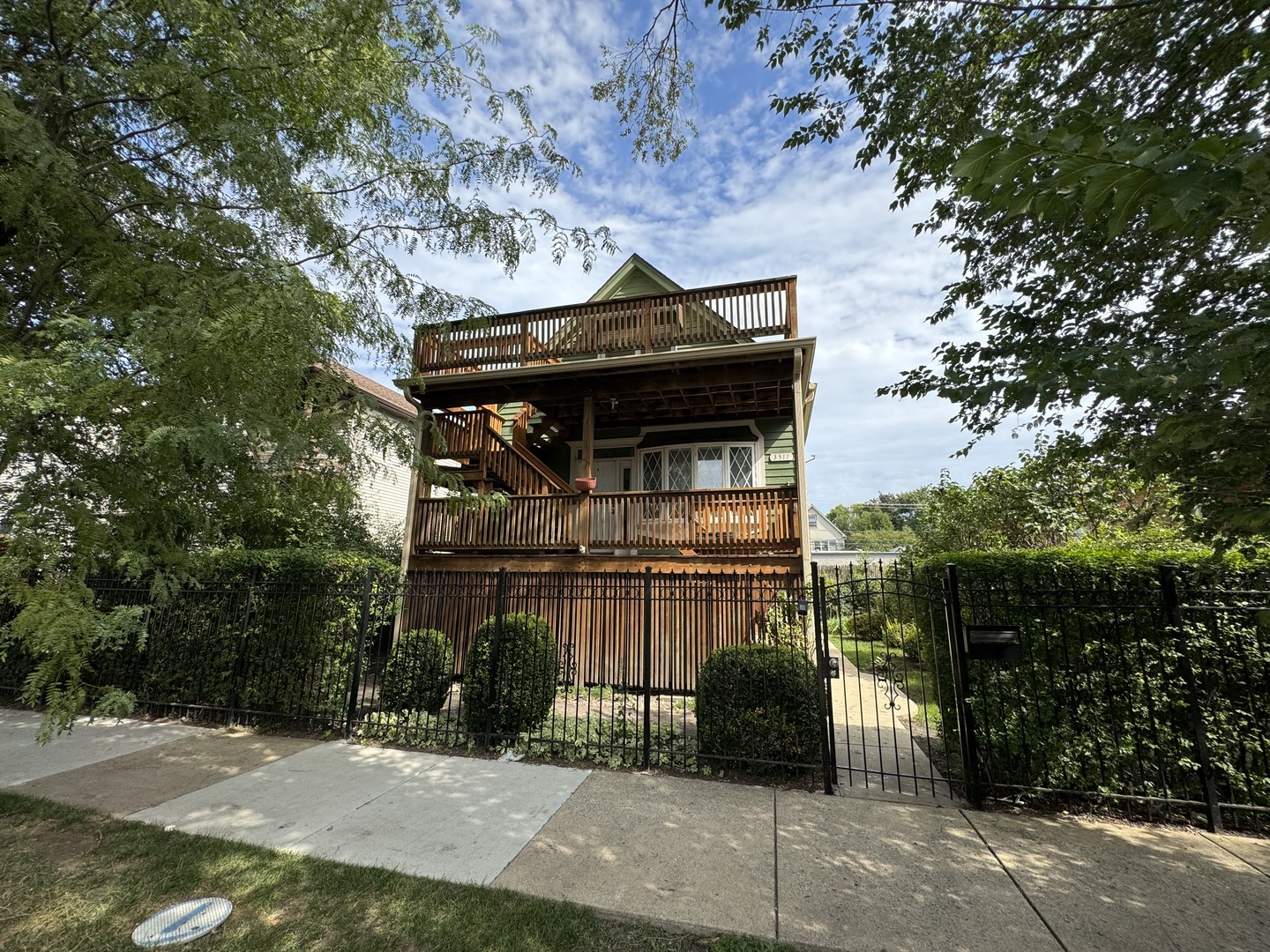 3511 N Kostner Avenue Unit: 2