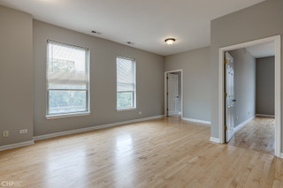 602 S WESTERN Avenue Unit: 3NR