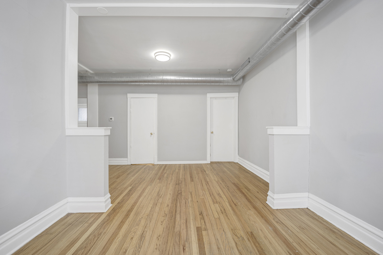 2255 S Oakley Avenue Unit: 1