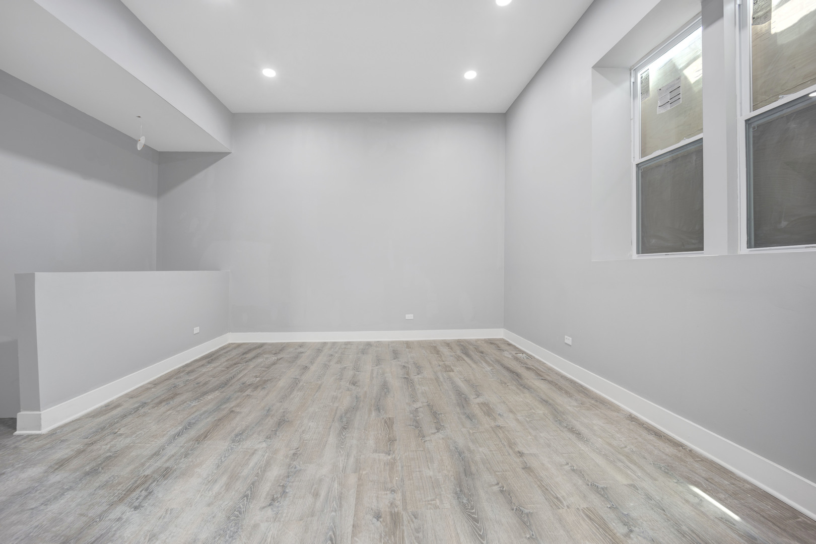 2286 S Blue Island Avenue Unit: 1R