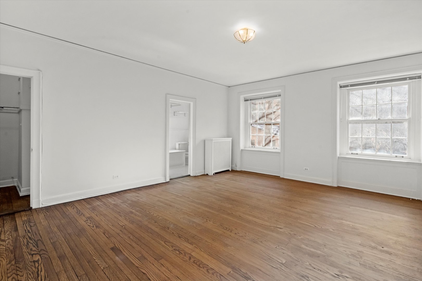 1415 N Astor Street Unit: 3