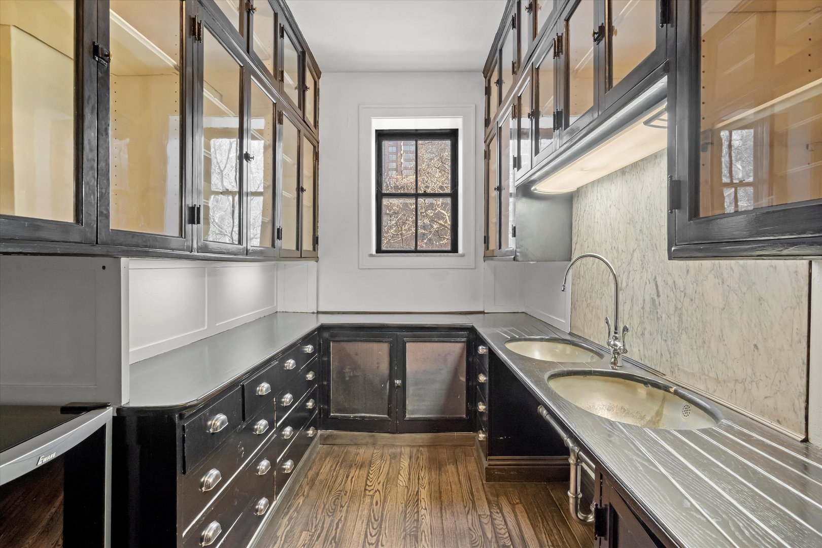 1415 N Astor Street Unit: 3