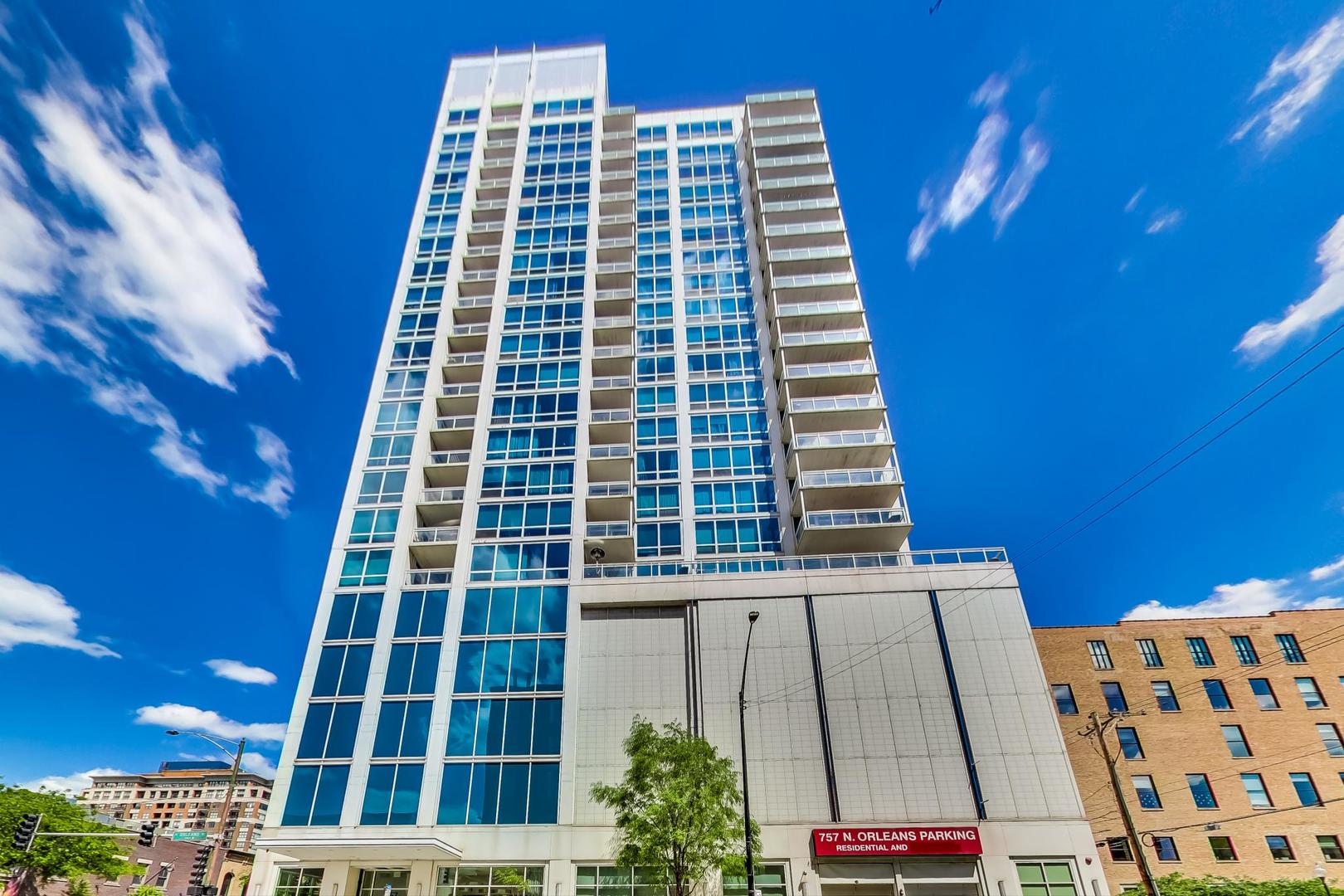 757 N Orleans Street Unit: 1203