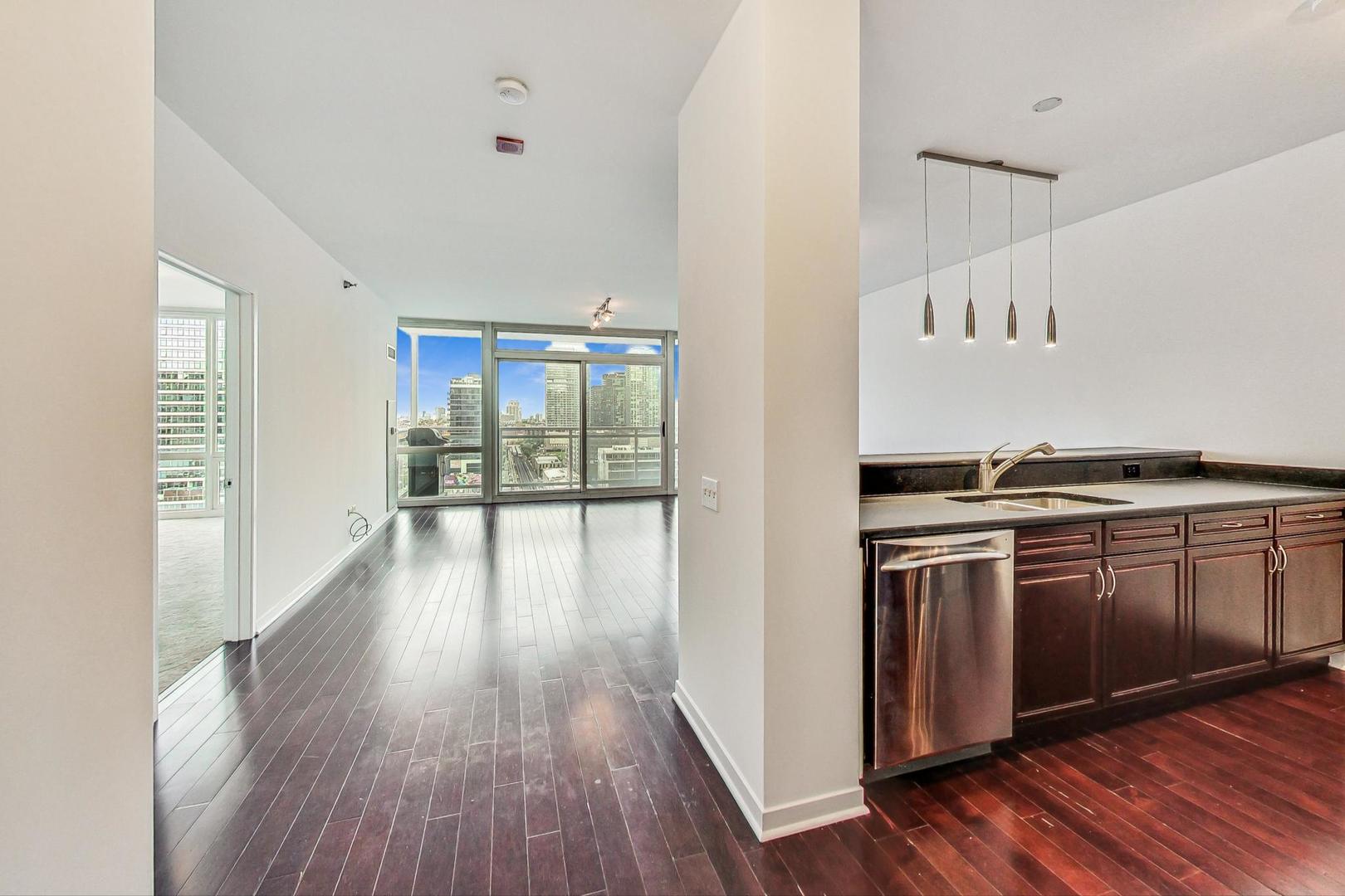 757 N Orleans Street Unit: 1203