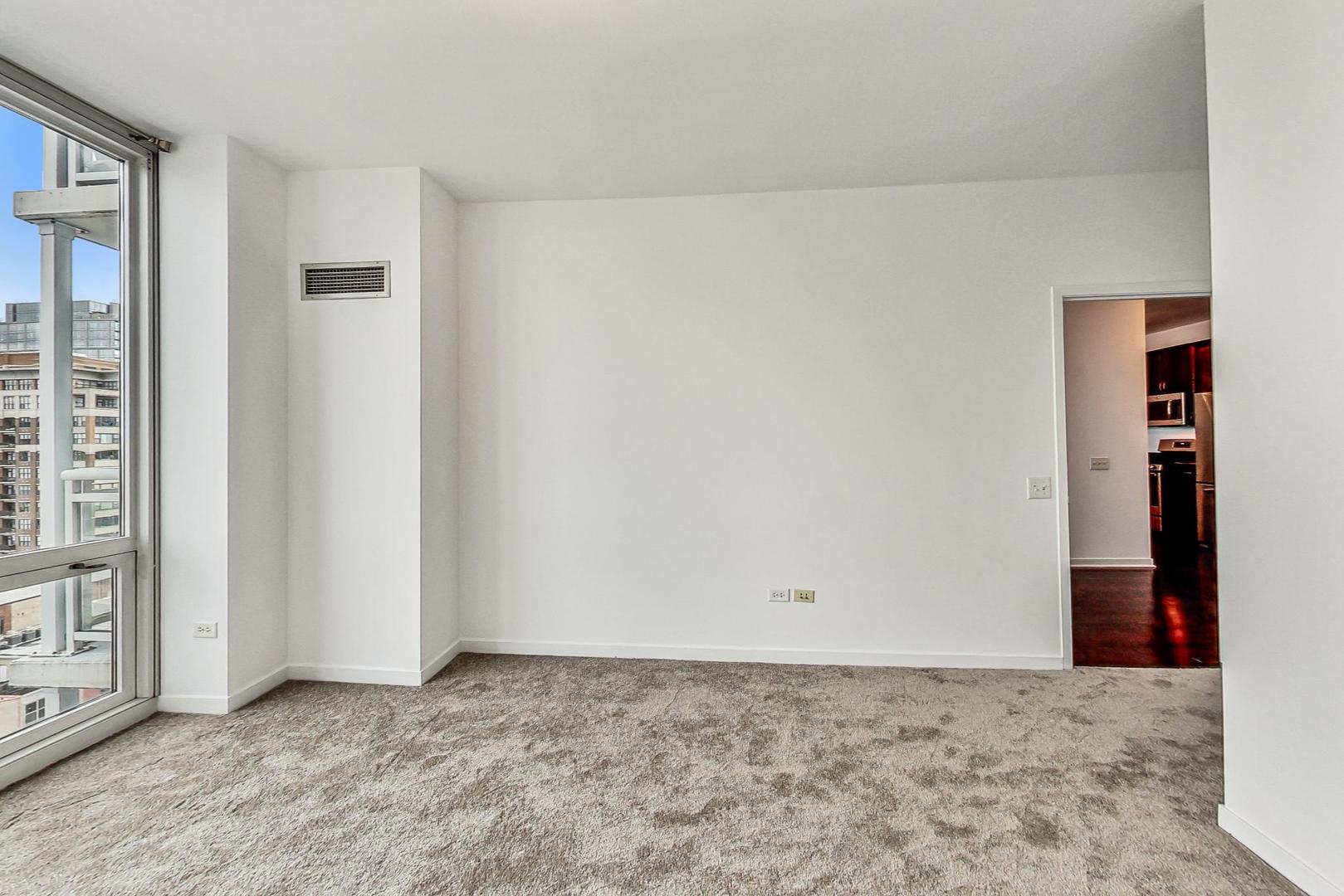 757 N Orleans Street Unit: 1203