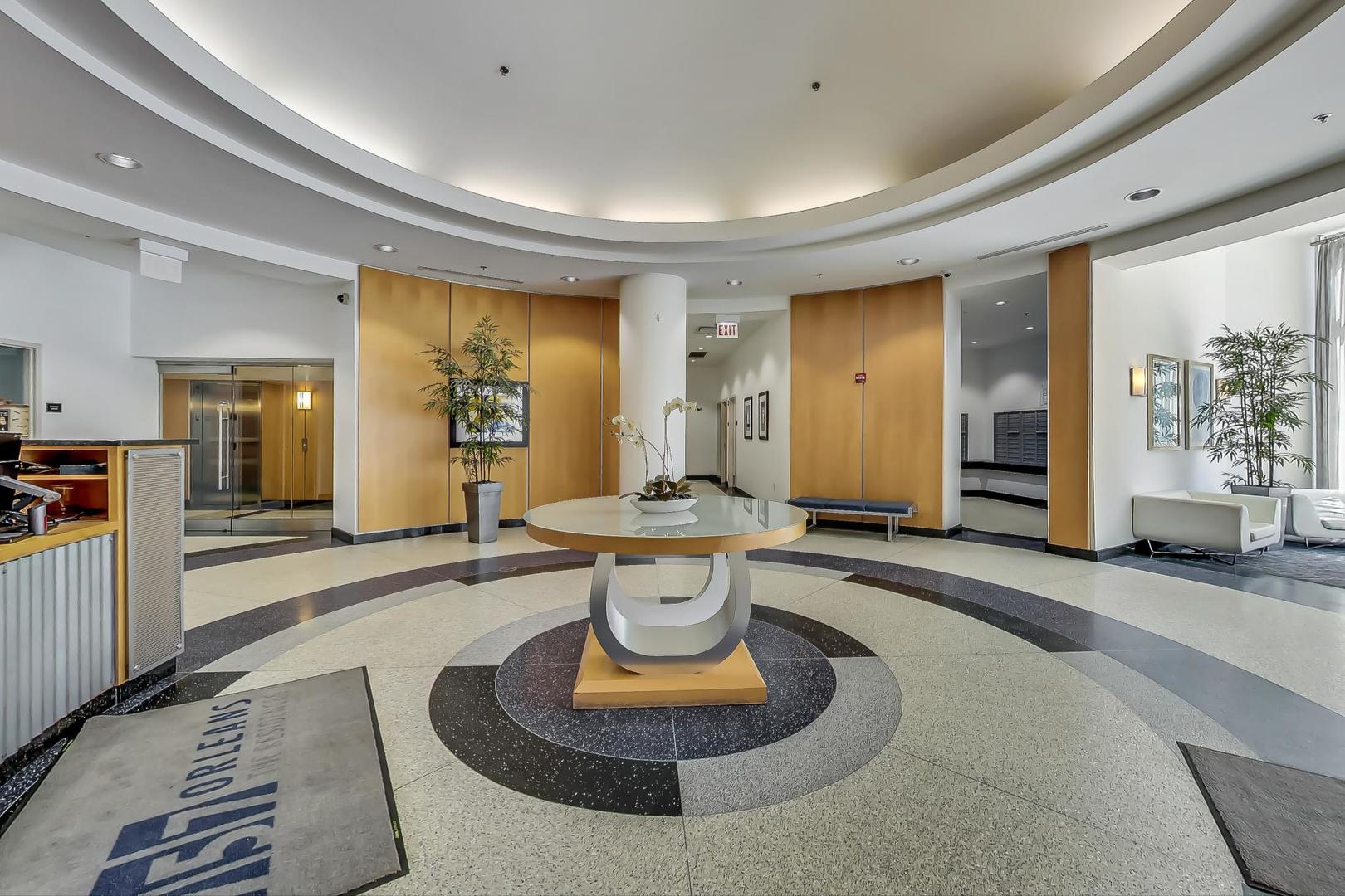 757 N Orleans Street Unit: 1203