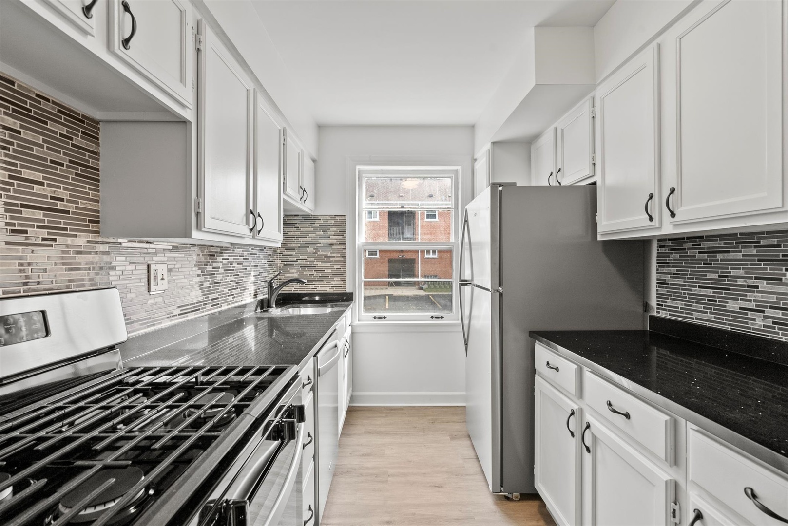 6551 N Damen Avenue Unit: 1