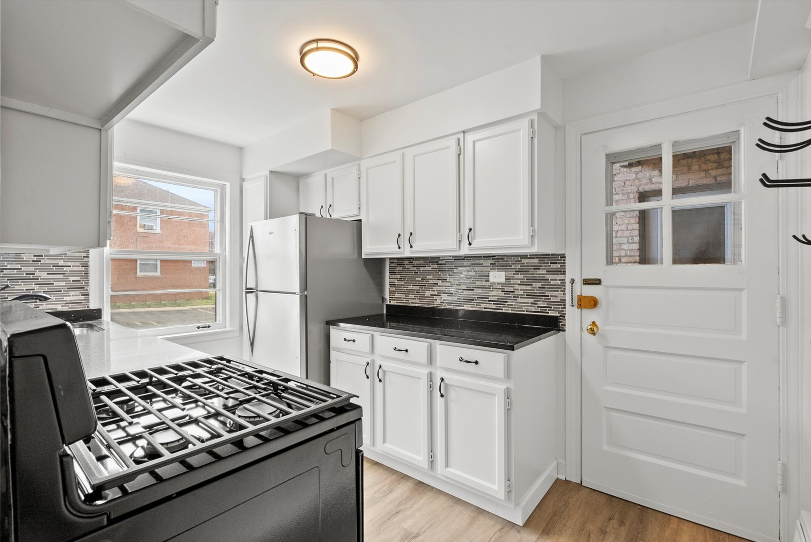 6551 N Damen Avenue Unit: 1