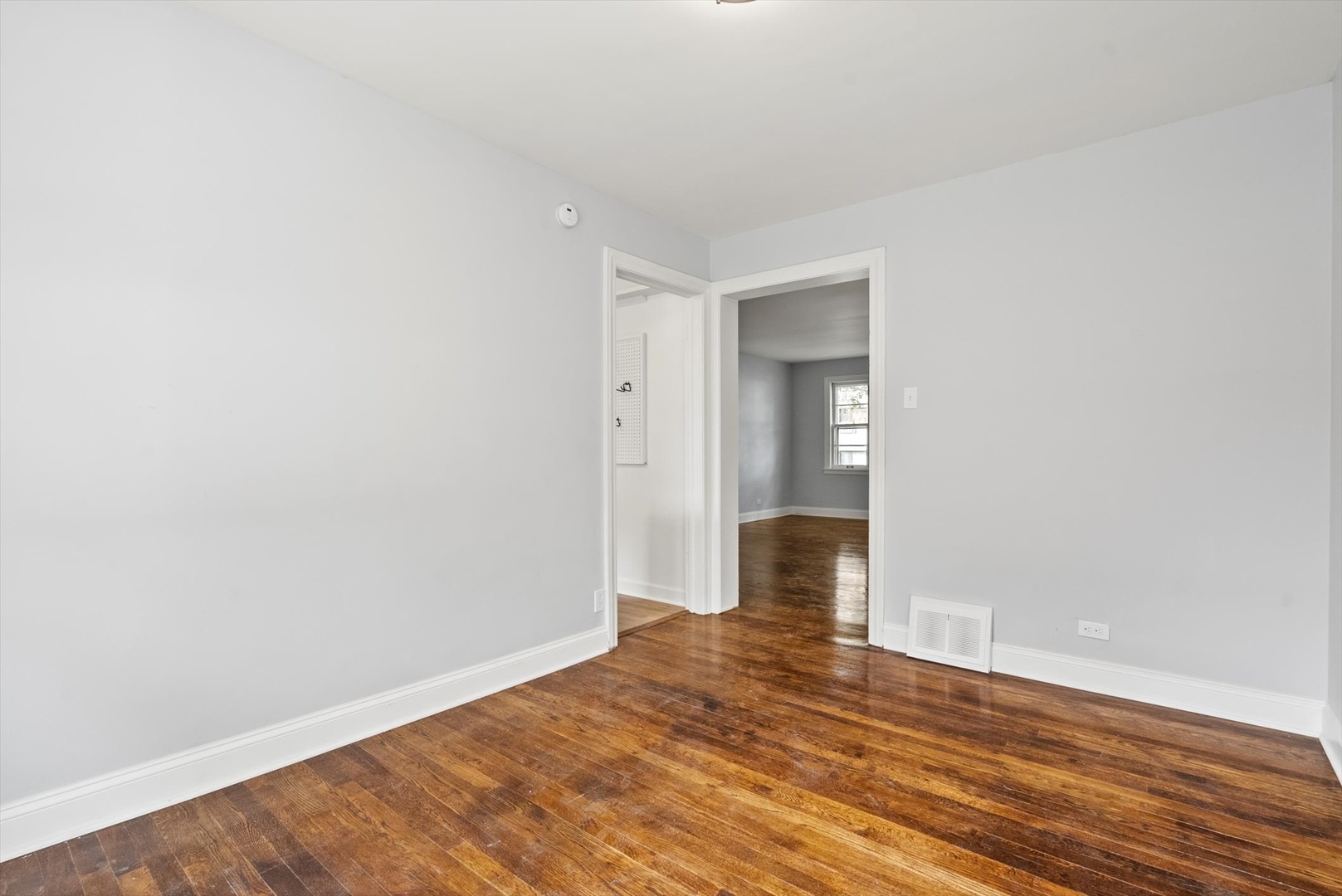 6551 N Damen Avenue Unit: 1