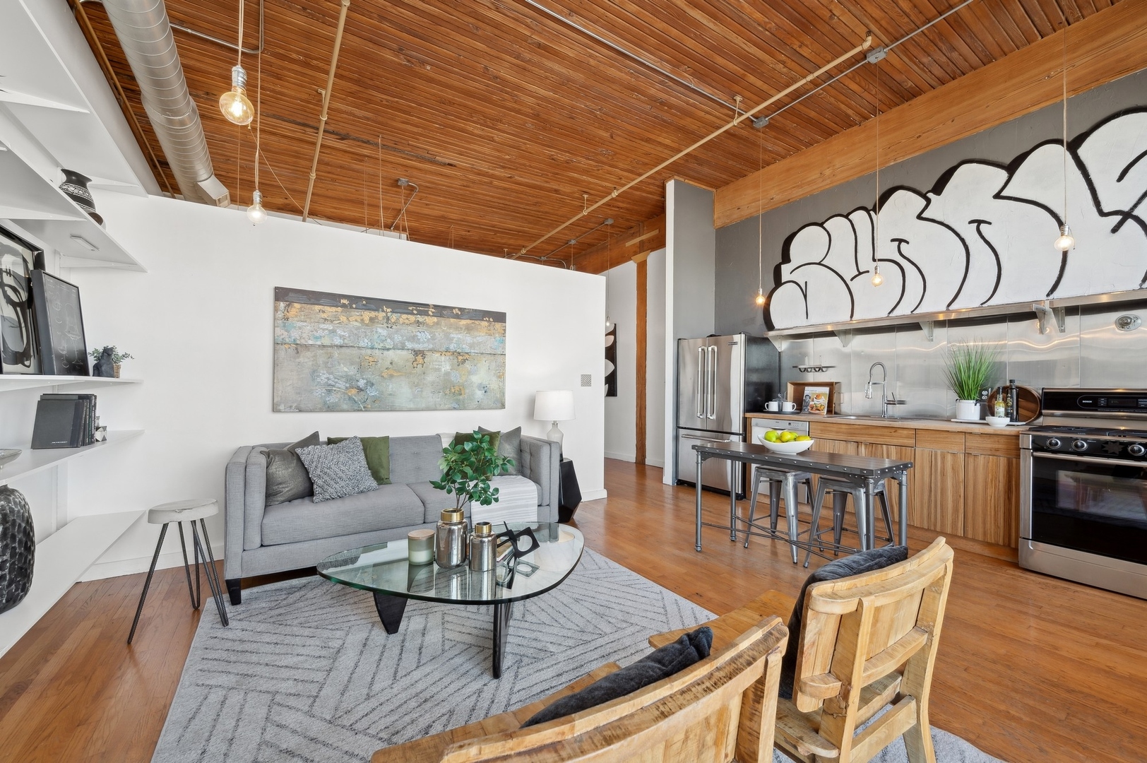 1801 S Michigan Avenue Unit: 706