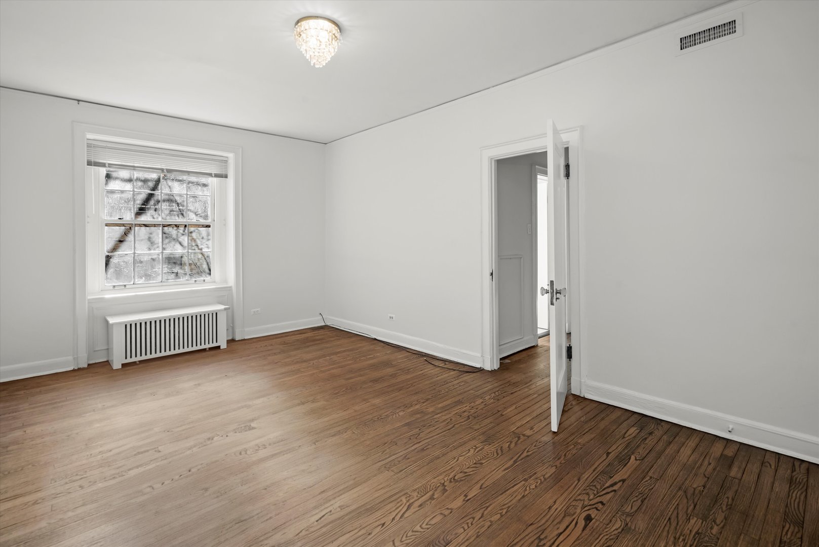 1415 N Astor Street Unit: 3