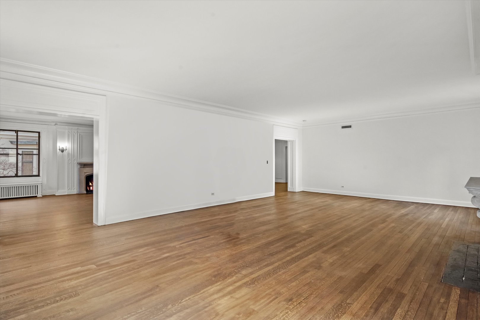 1415 N Astor Street Unit: 3