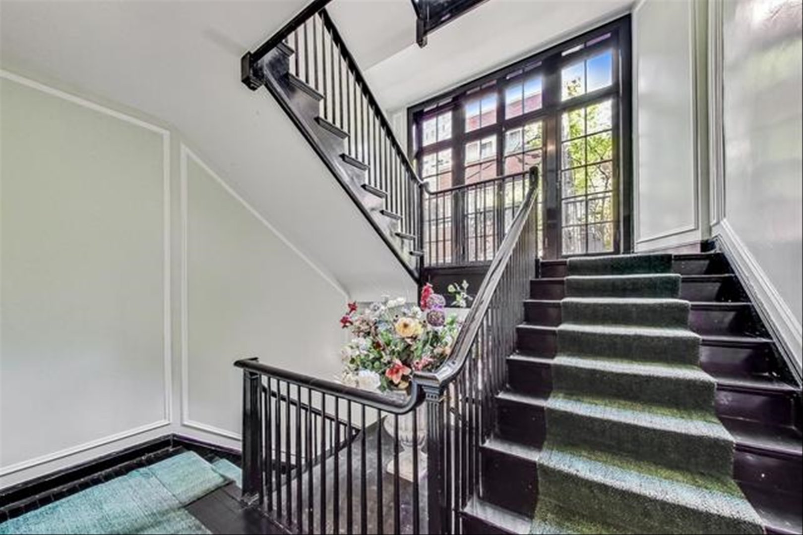 1415 N Astor Street Unit: 3