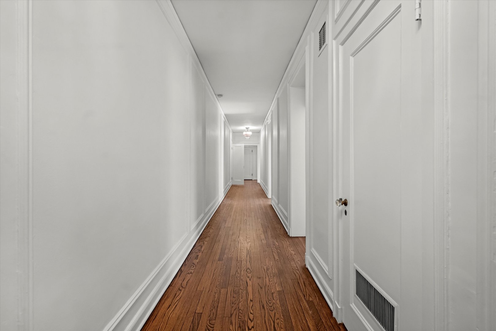 1415 N Astor Street Unit: 3