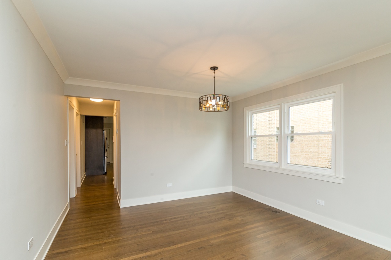 7331 W Higgins Avenue Unit: 1