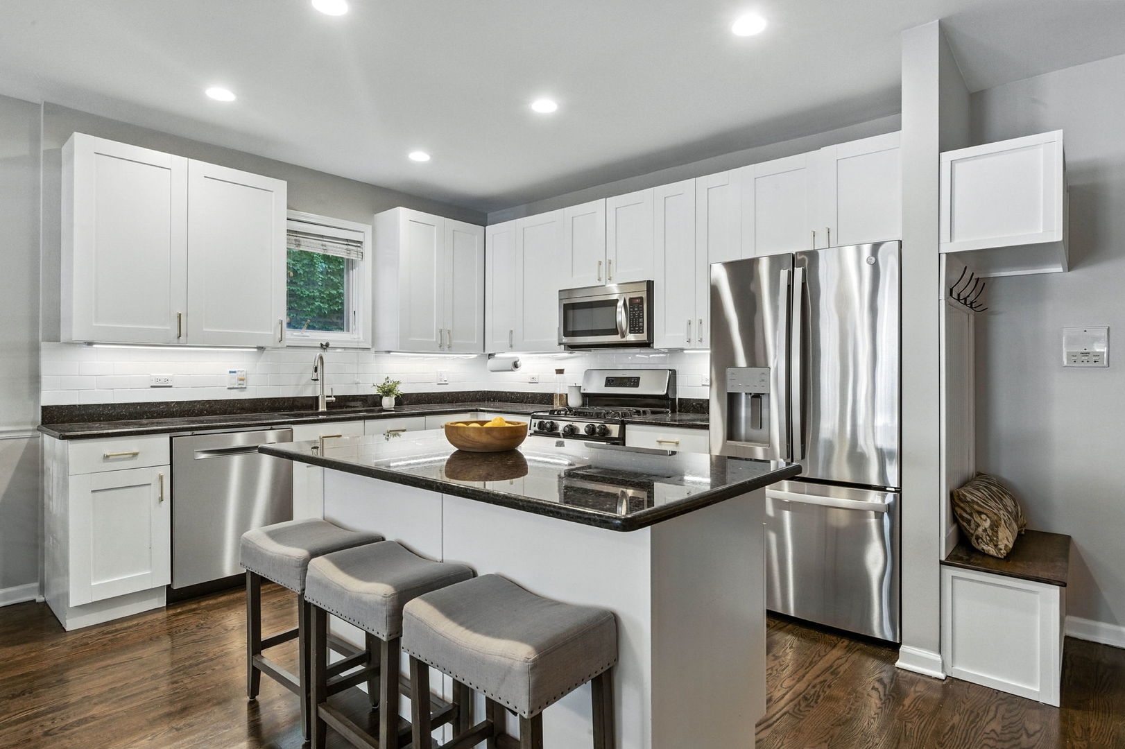 1243 N Paulina Street Unit: 1N