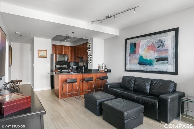 1250 S Michigan Avenue Unit: 1303