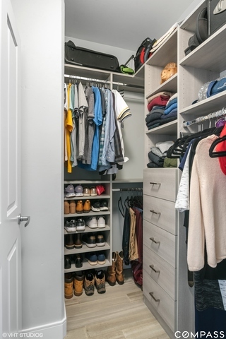 1250 S Michigan Avenue Unit: 1303