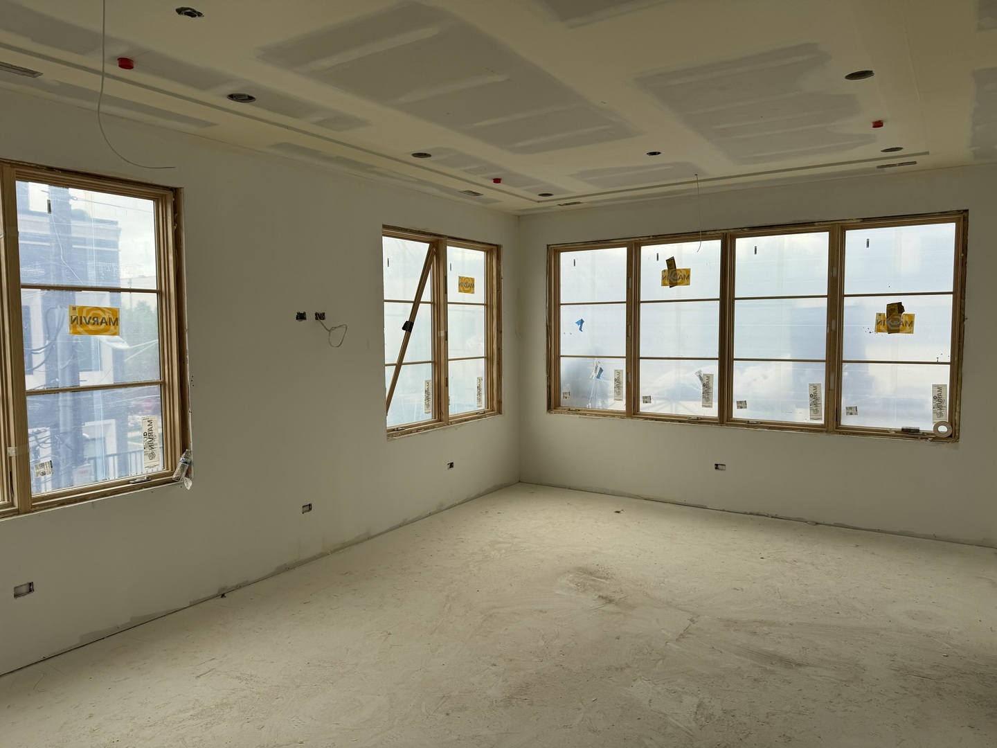 2644 N Lakewood Avenue Unit: 2N