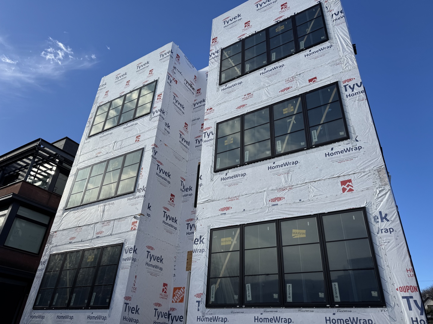 2644 N Lakewood Avenue Unit: 2S