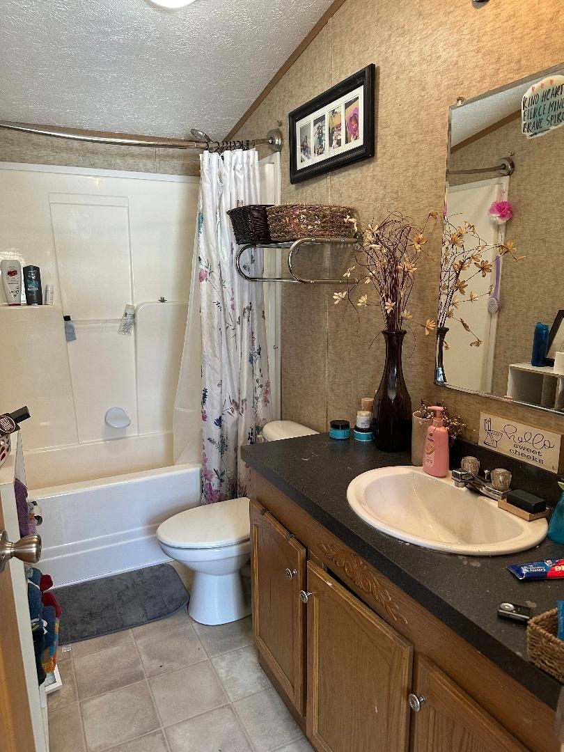 180 Village View Heights