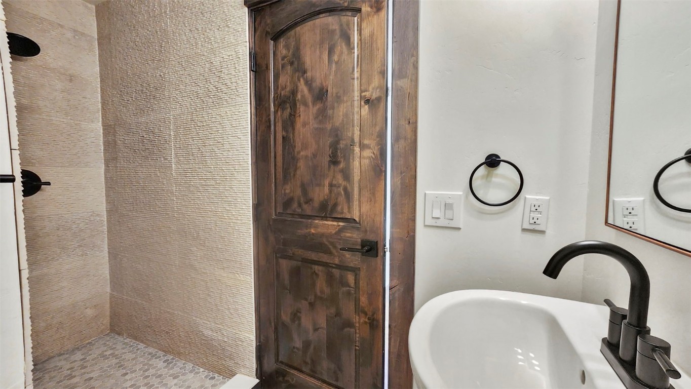 224 County Road 1014