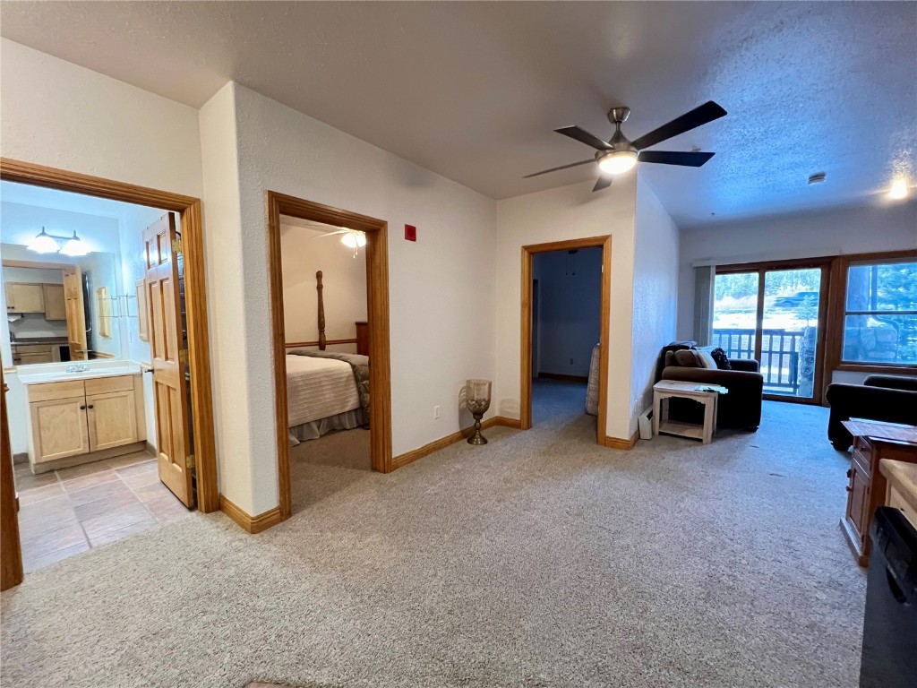 22714 Us Highway 6 Unit: 5962