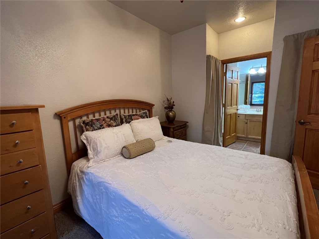 22714 Us Highway 6 Unit: 5962