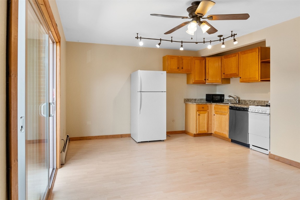 170 Evergreen ROAD 205