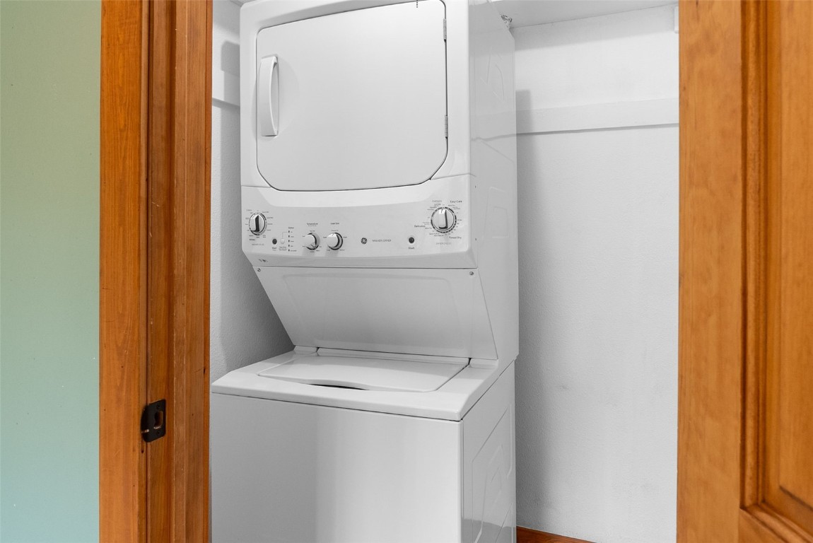 170 Evergreen ROAD 205