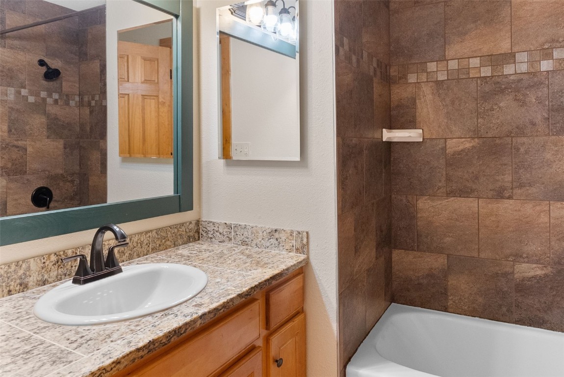 170 Evergreen ROAD 205