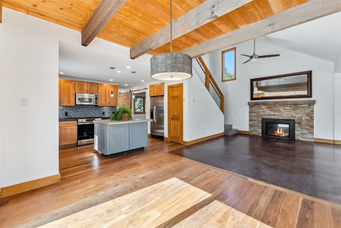 475 Vail CIRCLE