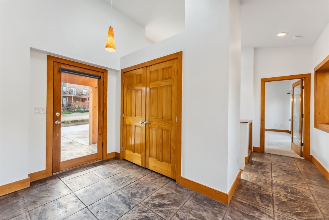 475 Vail CIRCLE