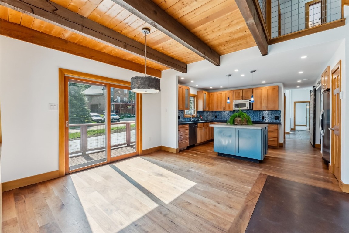 475 Vail CIRCLE