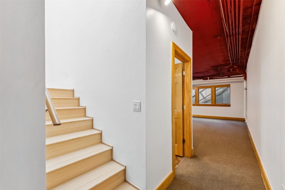 475 Vail CIRCLE