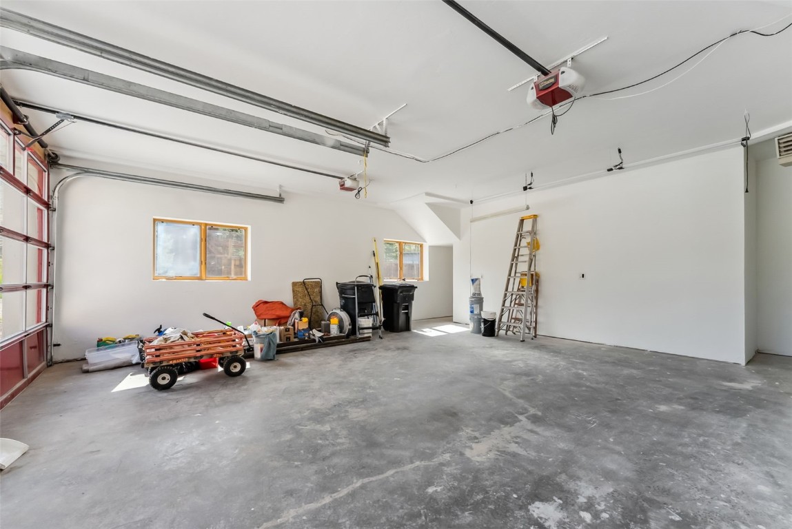475 Vail CIRCLE