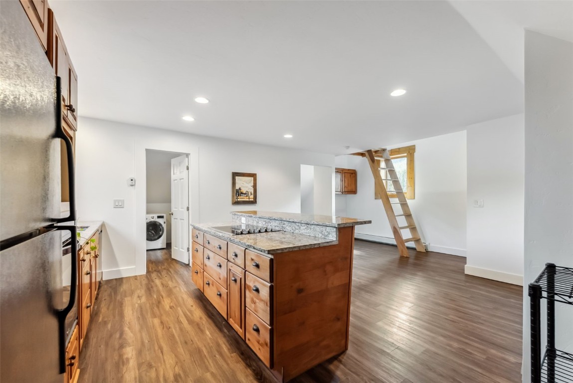 475 Vail CIRCLE