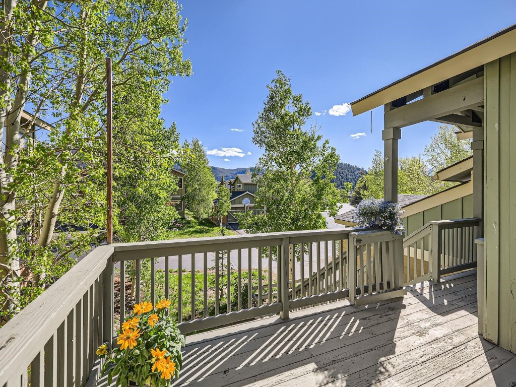 40 Cove BOULEVARD G40