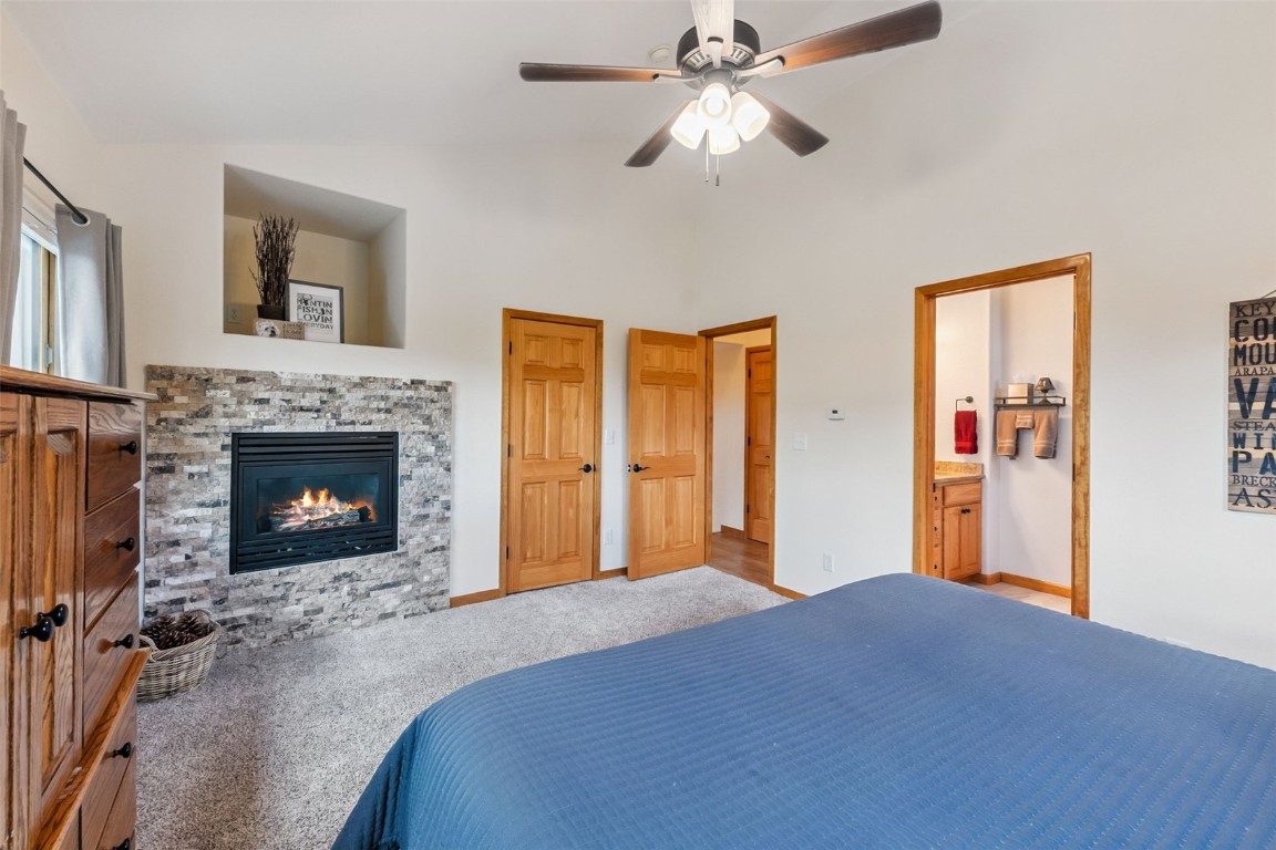 31 Montane COURT
