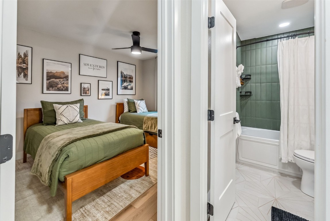 249 E Coyote COURT