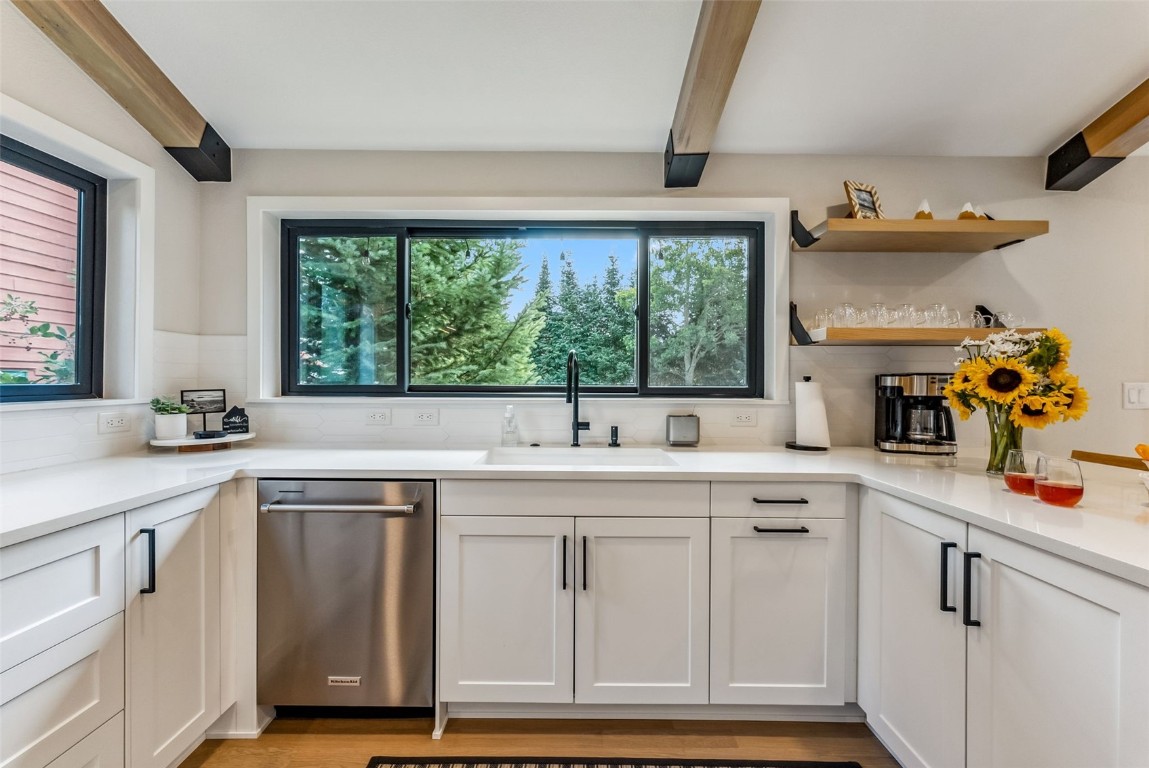 249 E Coyote COURT