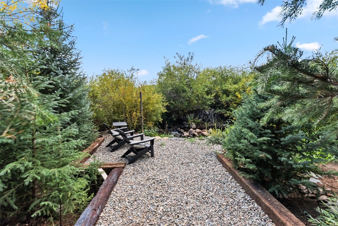 249 E Coyote COURT