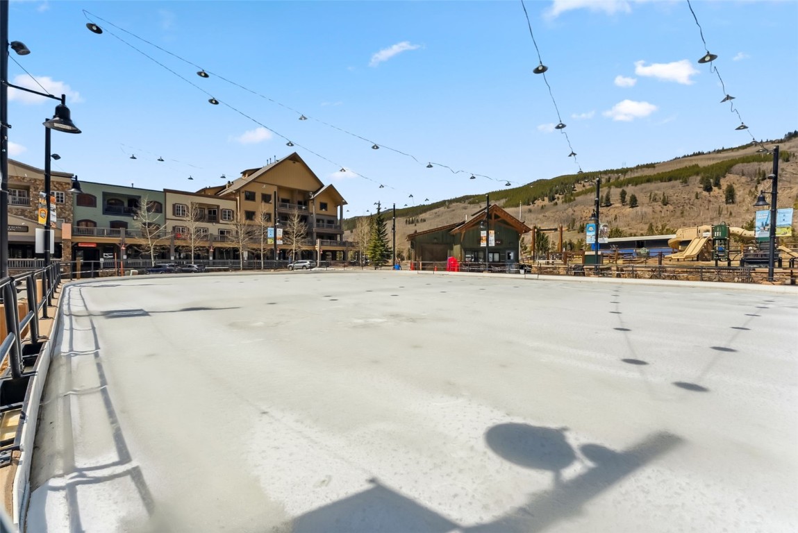 150 Dercum SQUARE 8503