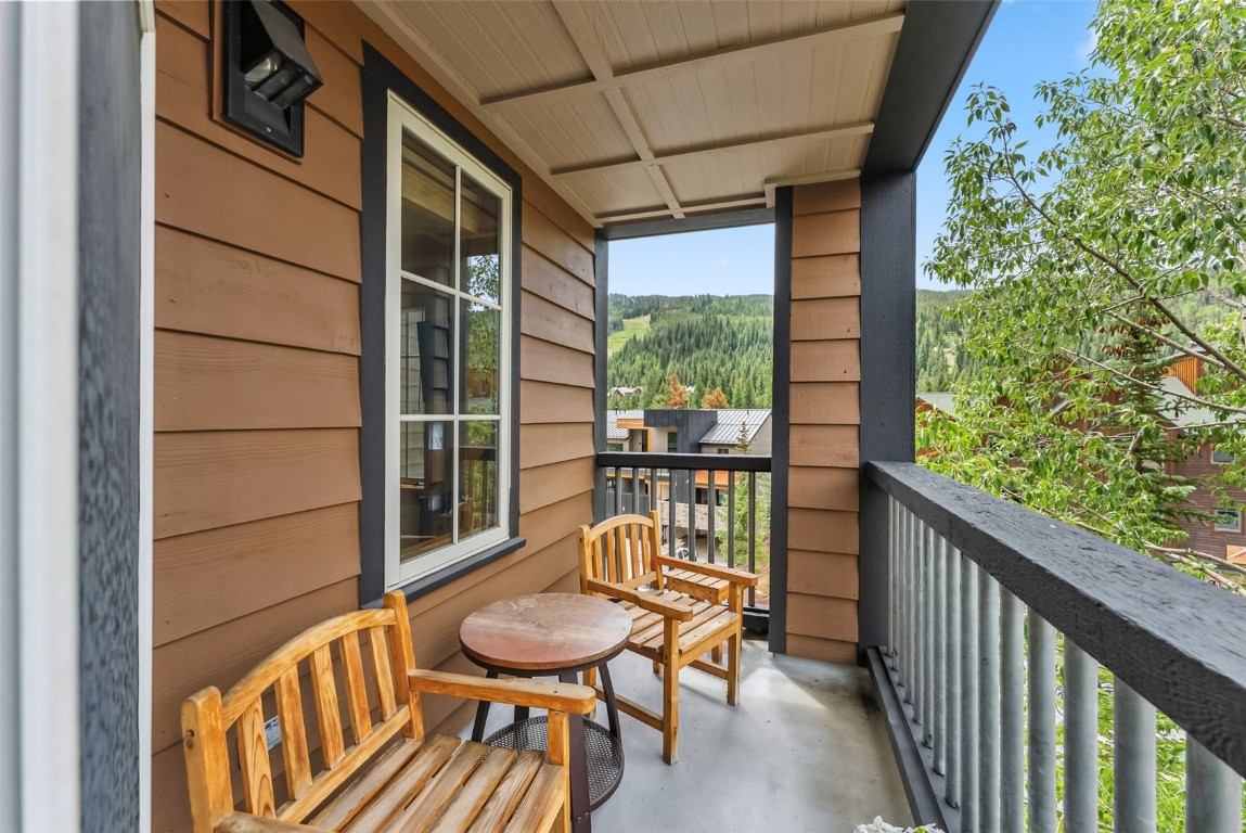 150 Dercum SQUARE 8503