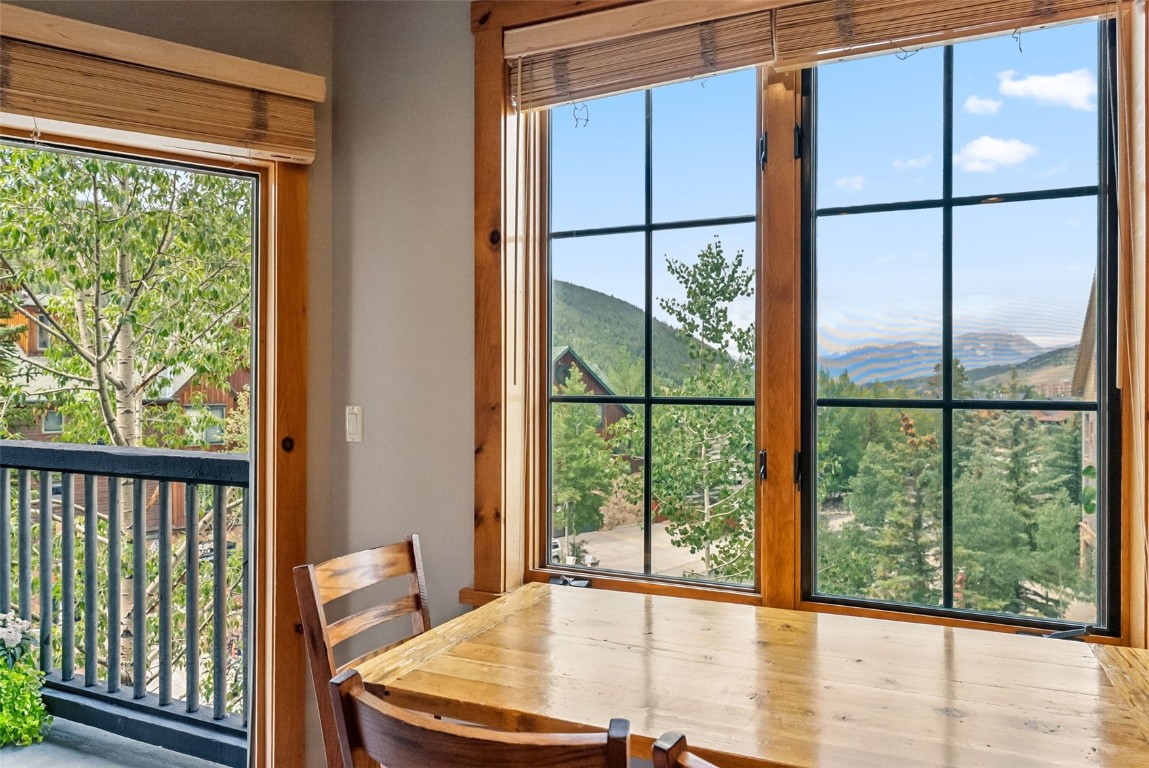 150 Dercum SQUARE 8503