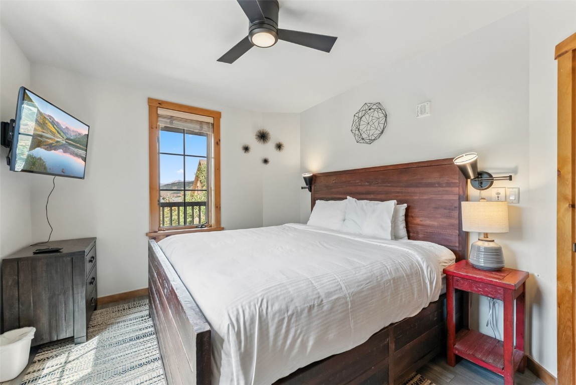 150 Dercum SQUARE 8503